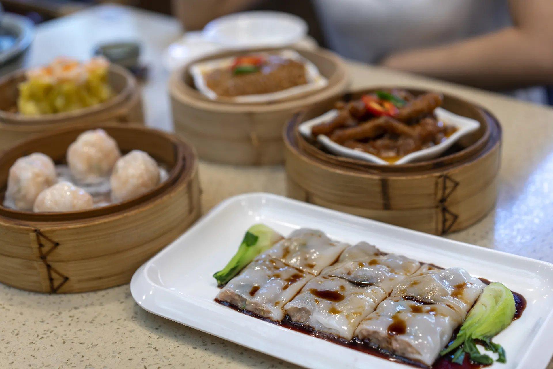 Guangzhou-Style Rice Noodle Rolls