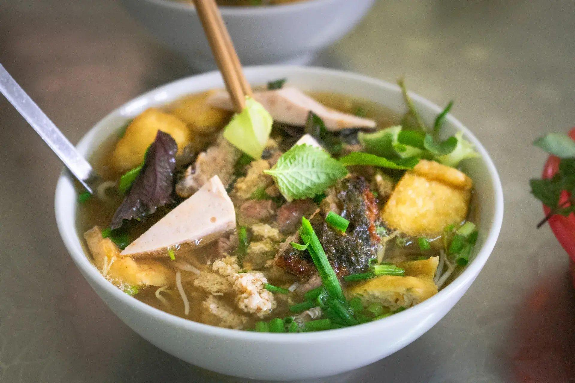Crab noodle soup
